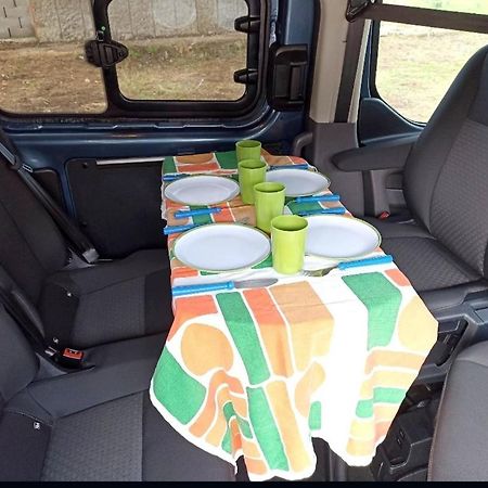 Отель Ford Transit Custom Camper Пальма-де-Майорка Экстерьер фото