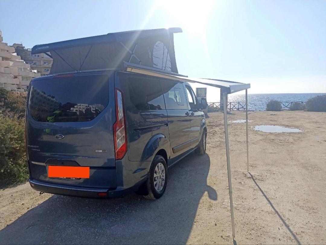 Отель Ford Transit Custom Camper Пальма-де-Майорка Экстерьер фото